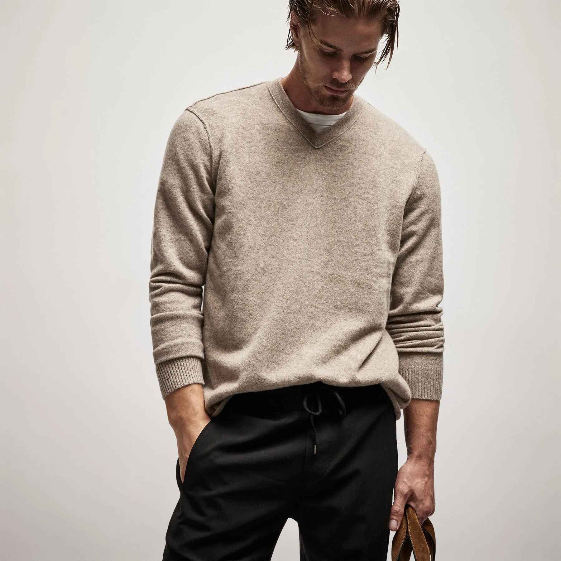 Cashmere V Neck Sweater - Coyote