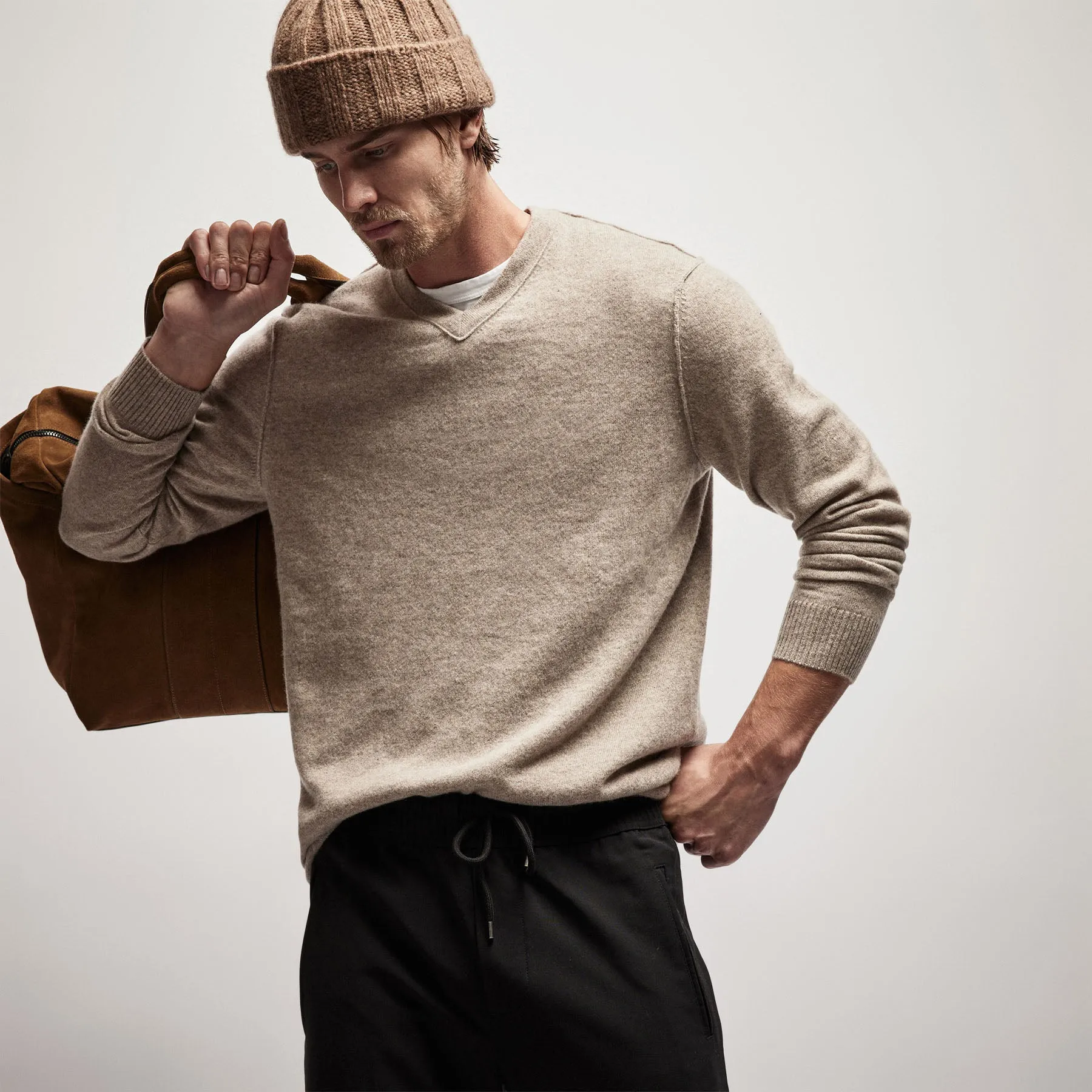 Cashmere V Neck Sweater - Coyote