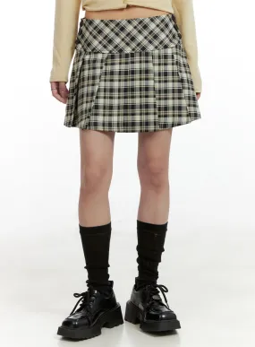 Checkered Pleated Mini Skirt CL425