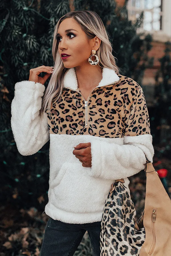 Colorado Kisses Leopard Teddy Pullover