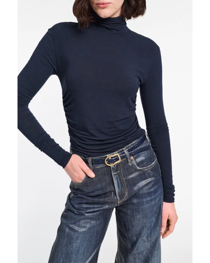 Dorothee Schumacher Chic Comfort Turtleneck