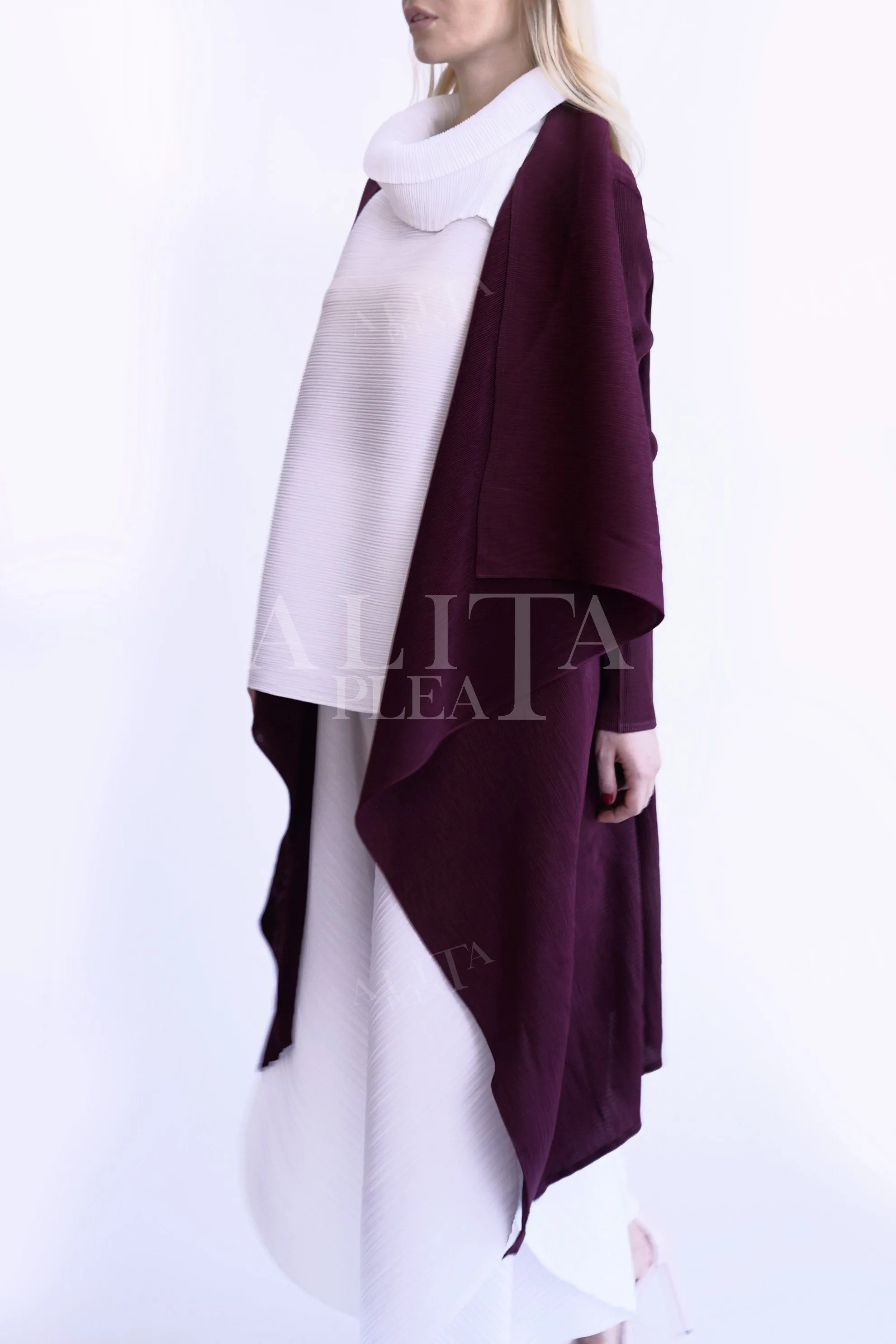 Eda Long Pleated Cardigan