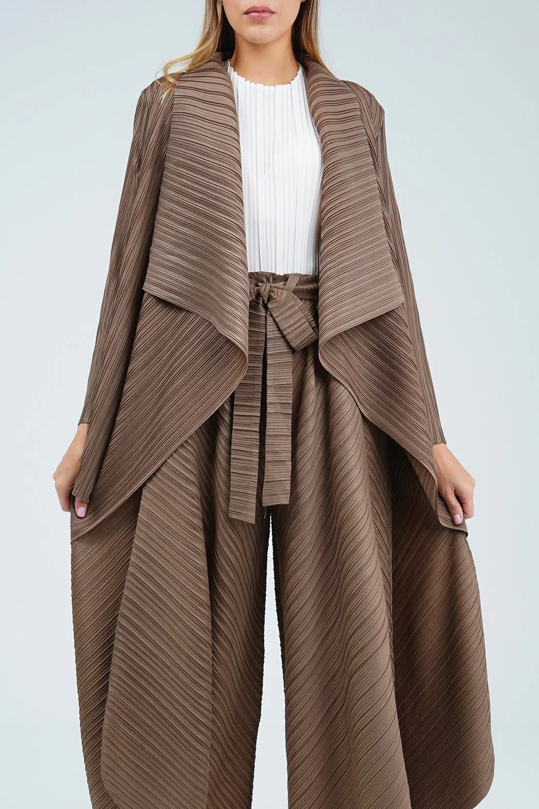 Elle Large Lapel Pleated Cardigan