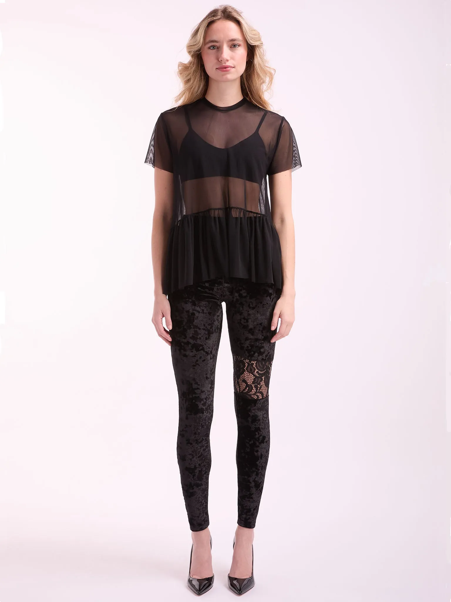 Leggings in Black Velvet and Lace