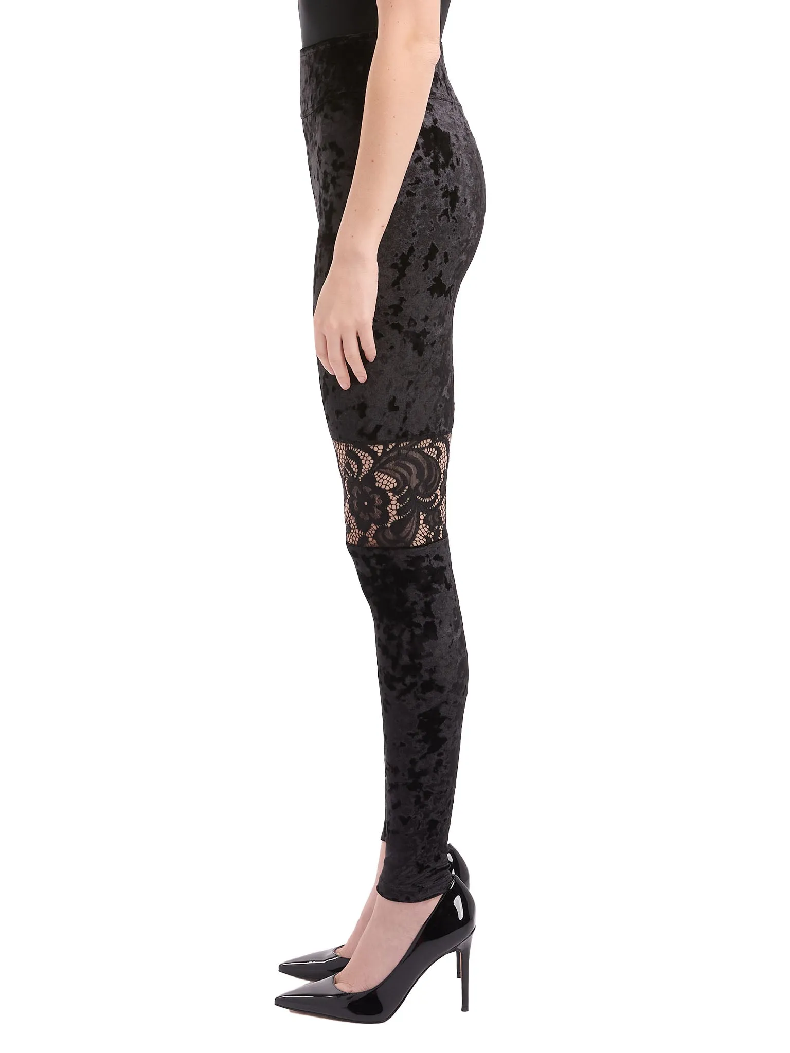 Leggings in Black Velvet and Lace