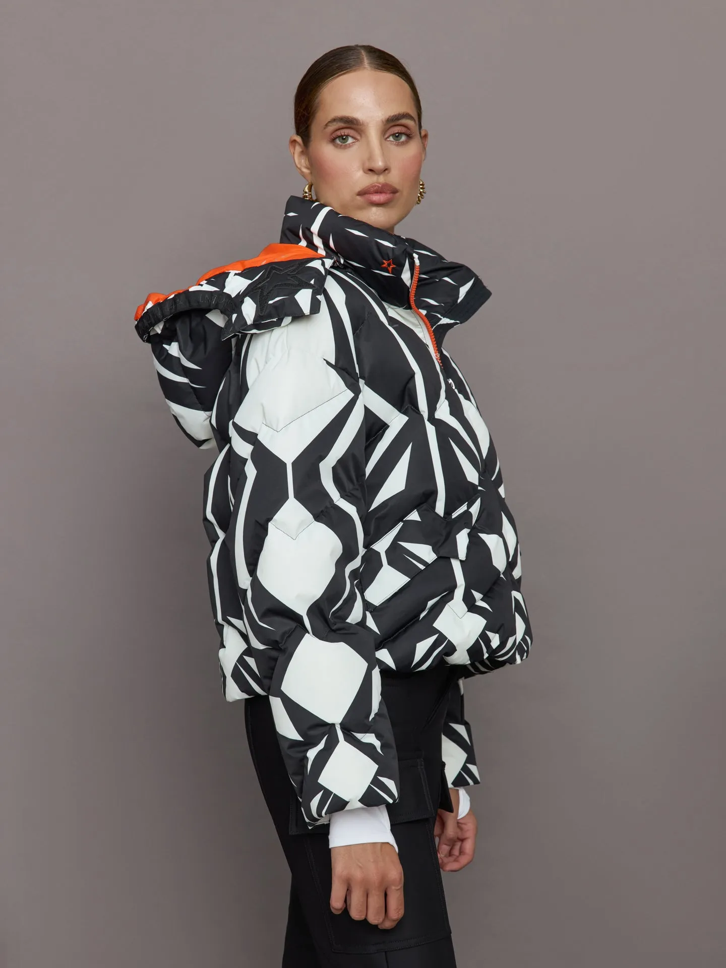 Mountain Puffer Ski Jacket - Geo Print Black/Snow White