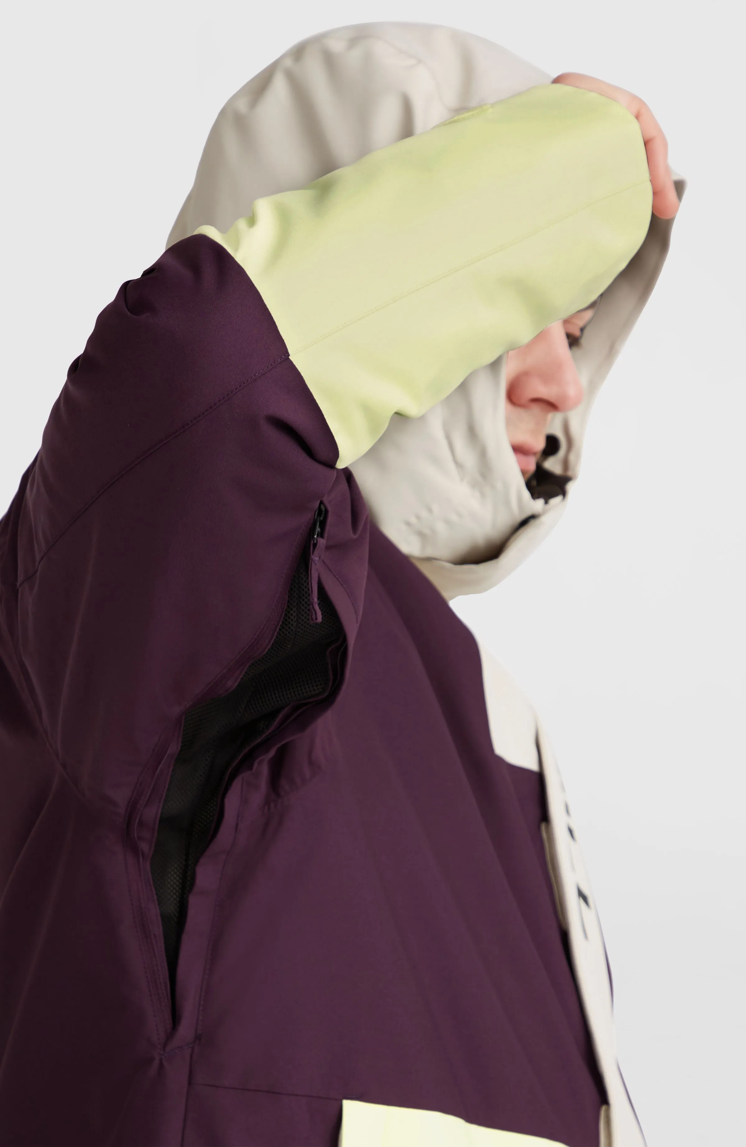 O'Riginals Hybrid Snow Jacket | Aubergine Colour Block