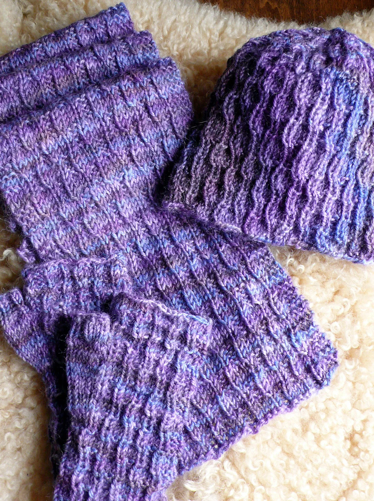 Paris-Roubaix Mitts, Hat, and Scarf <br/><small>knitting pattern</small>