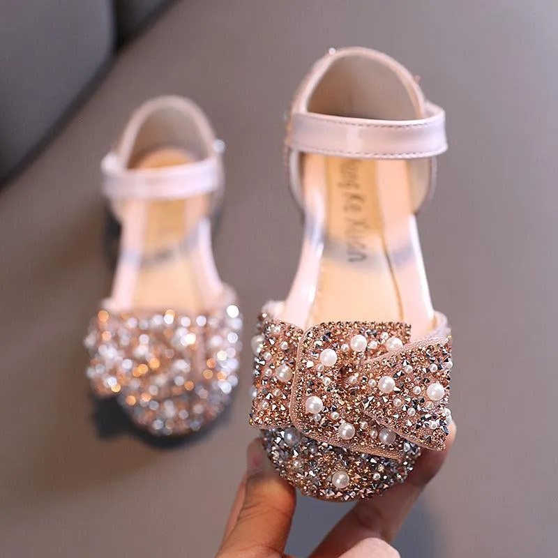 Pearl-Embellished Princess Shoes Perfect Match for Dreamy Dresses