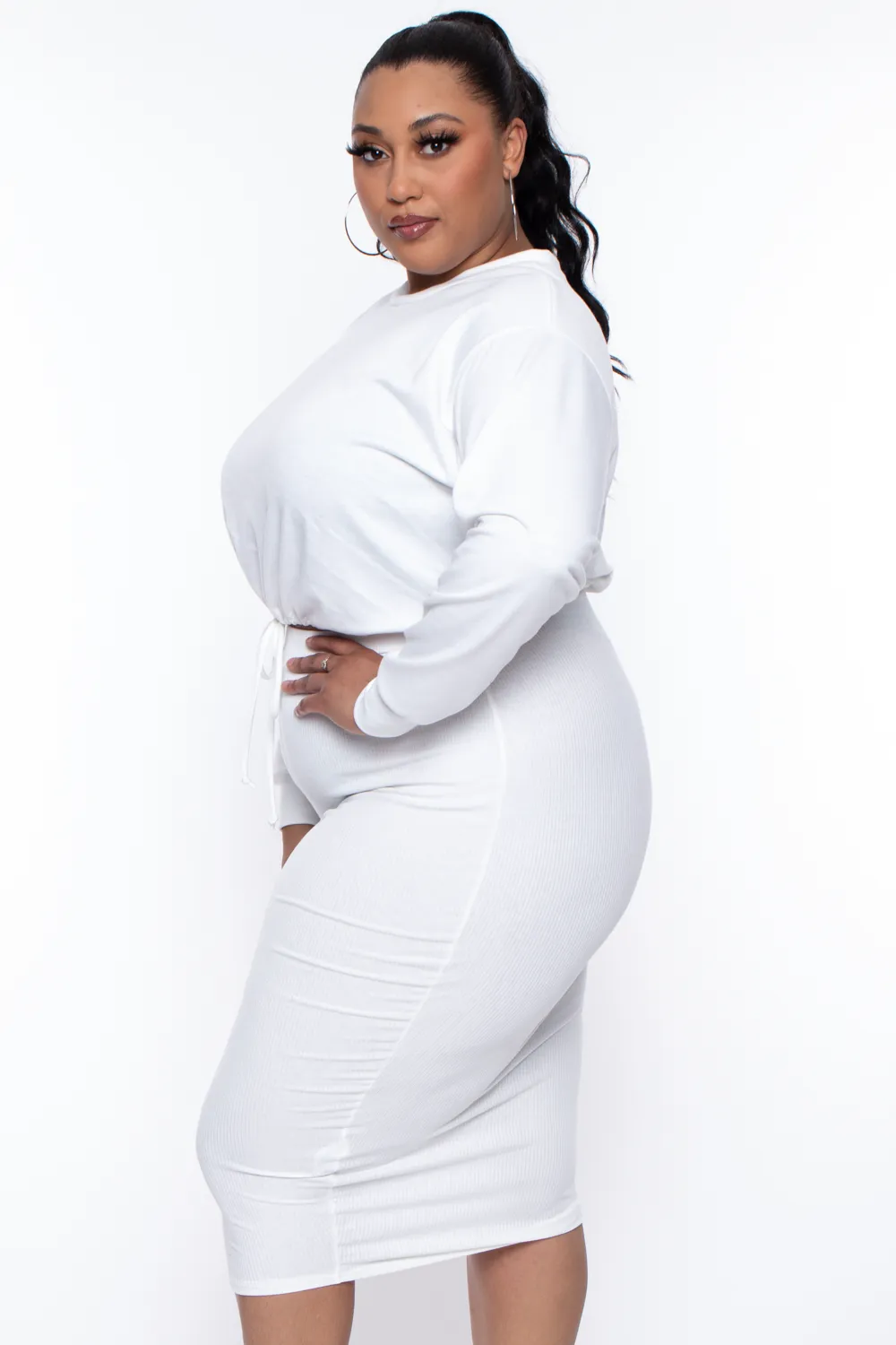 Plus Size Essential Cropped Pullover Sweatshirt - Ivory