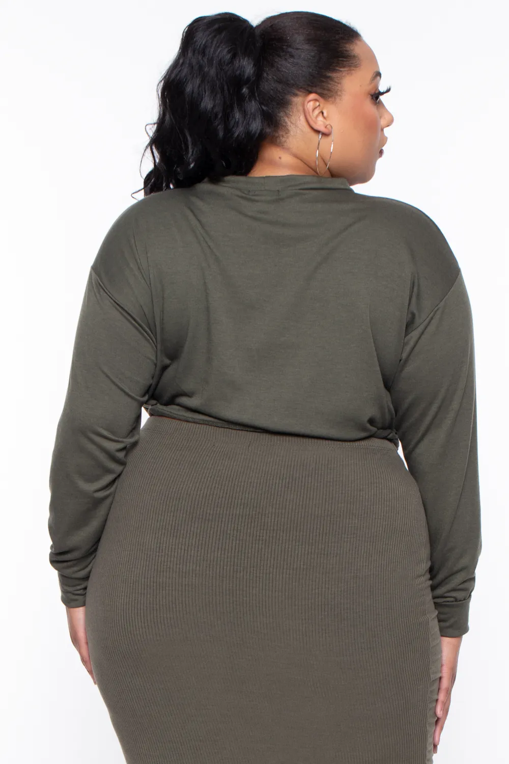 Plus Size Essential Cropped Pullover Sweatshirt - Olive