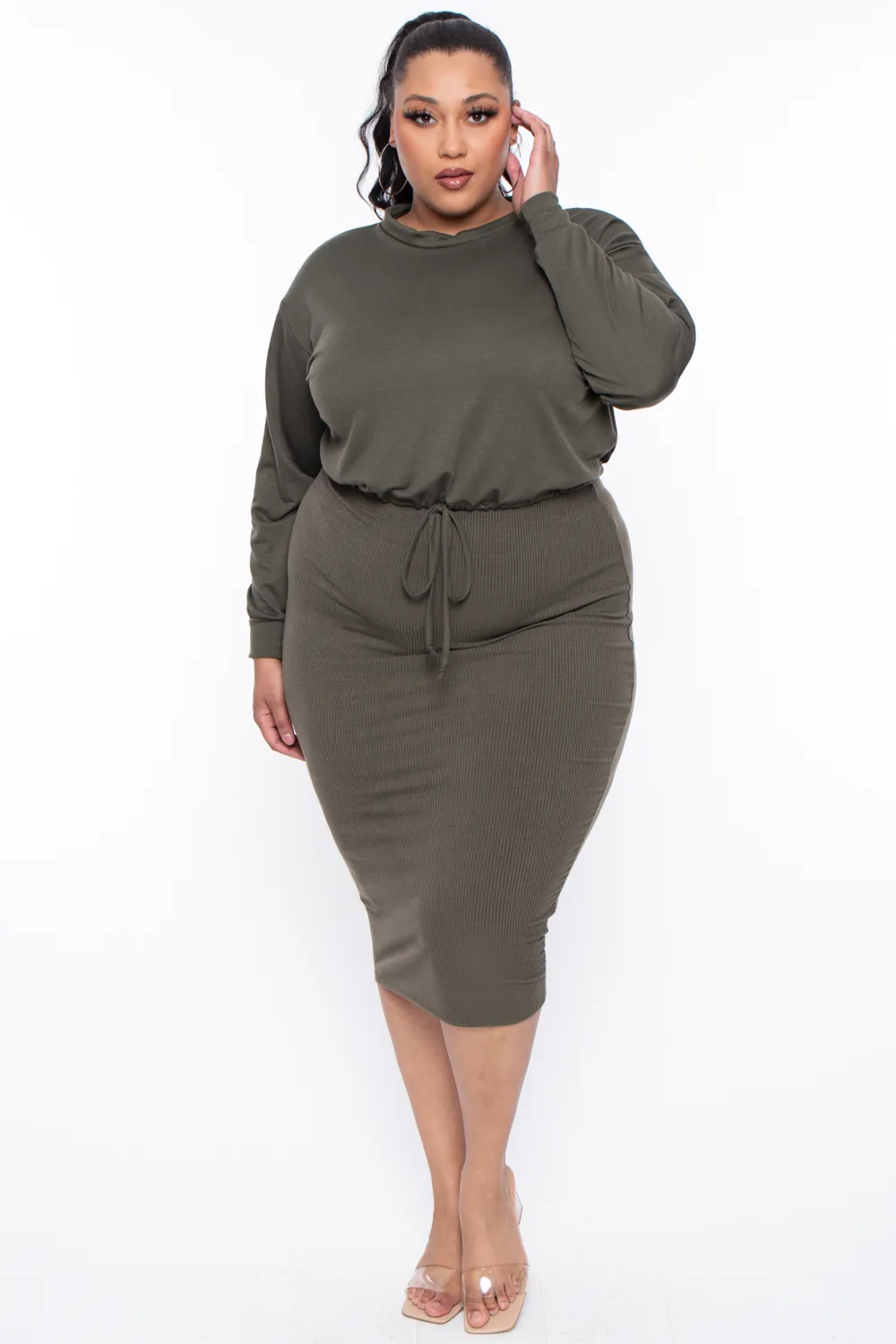 Plus Size Essential Cropped Pullover Sweatshirt - Olive