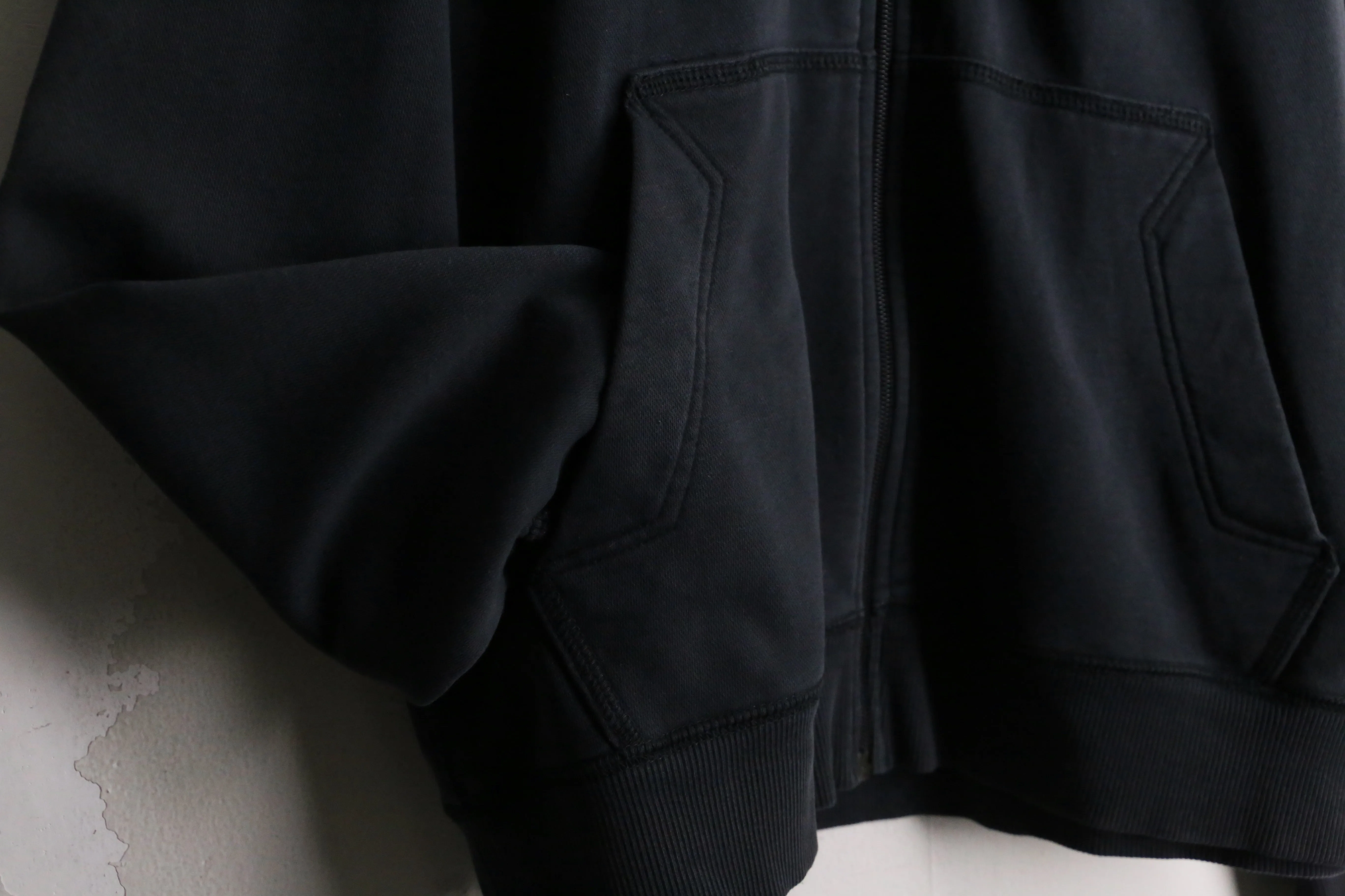 "NIKE" black color logo design parka