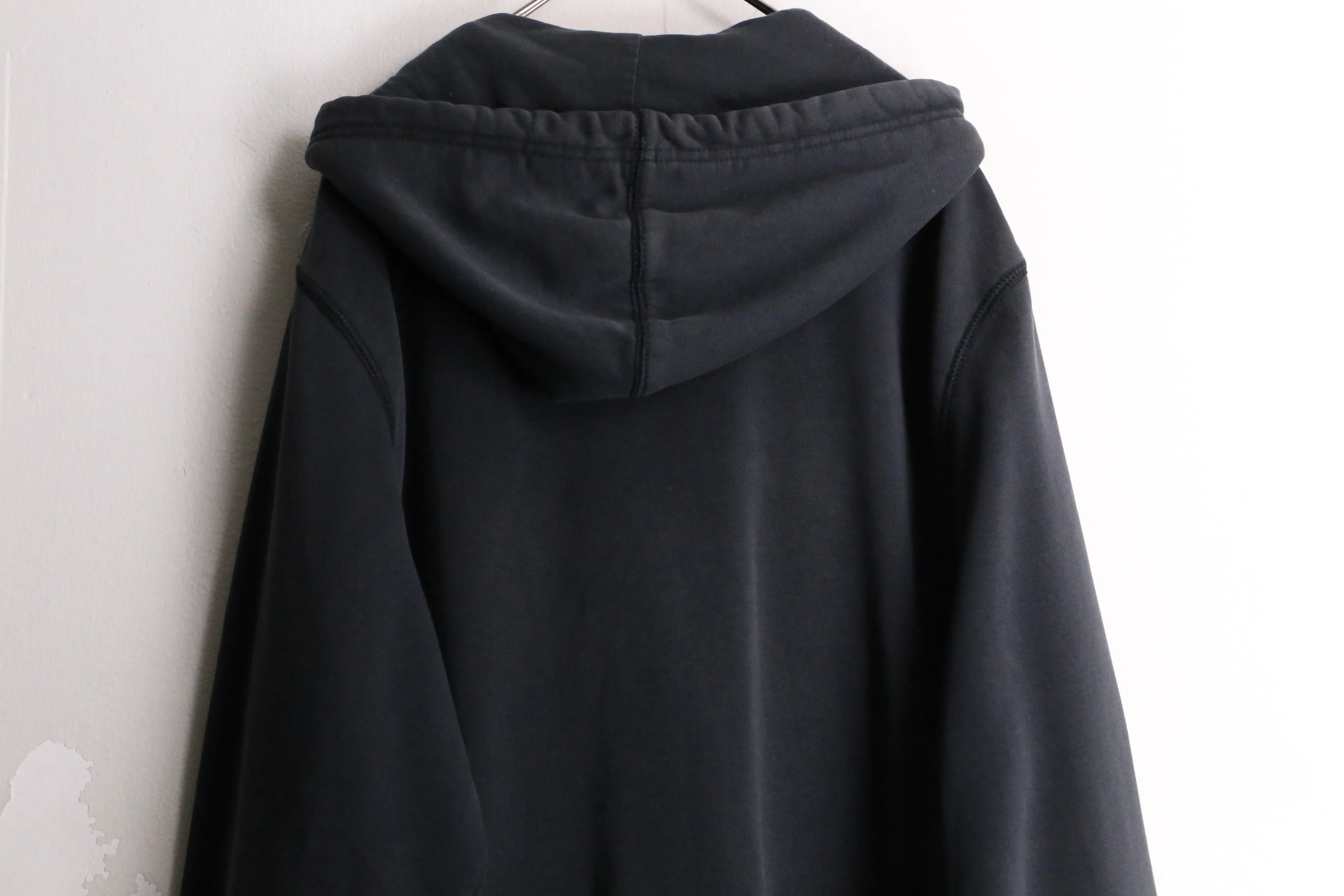 "NIKE" black color logo design parka