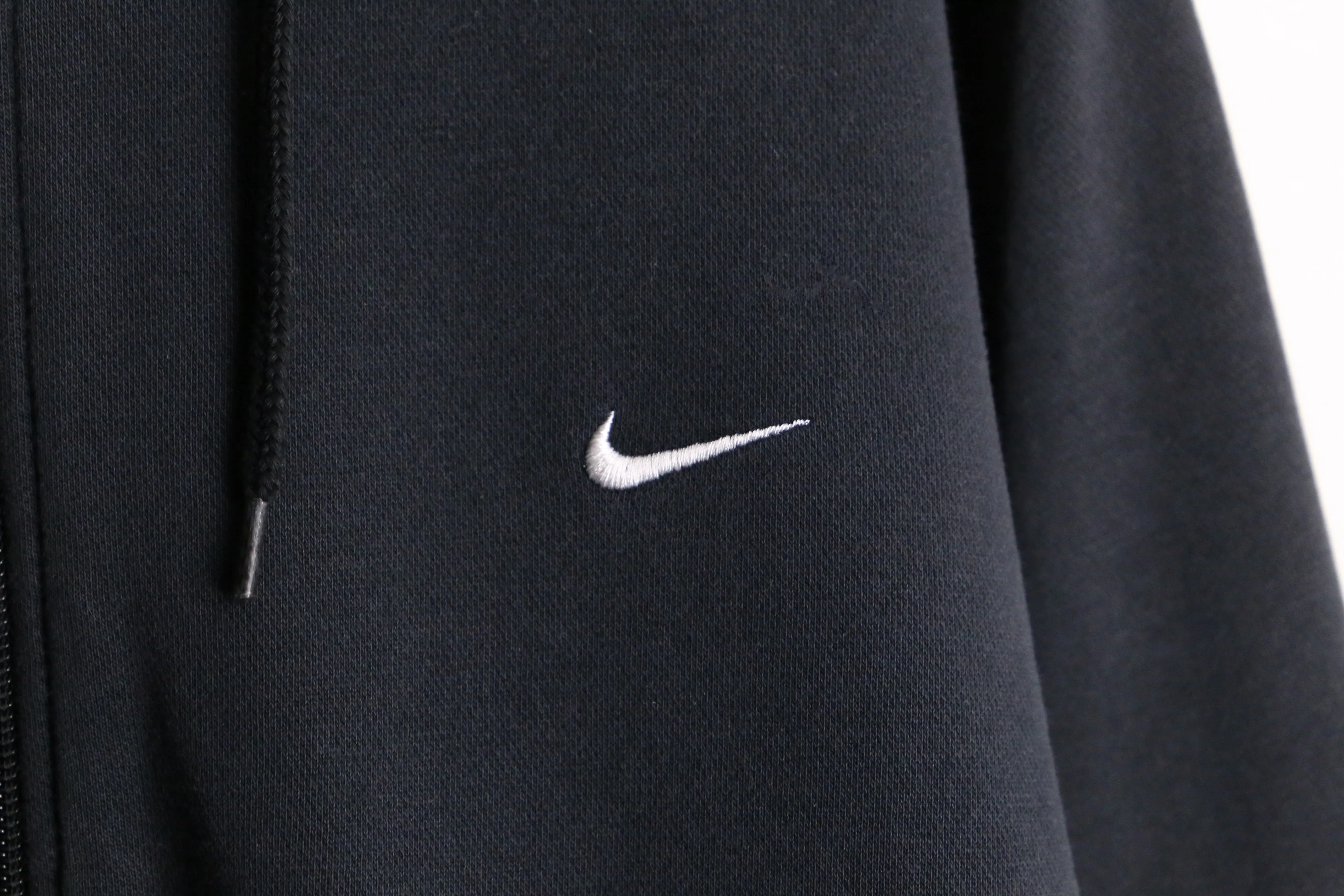 "NIKE" black color logo design parka