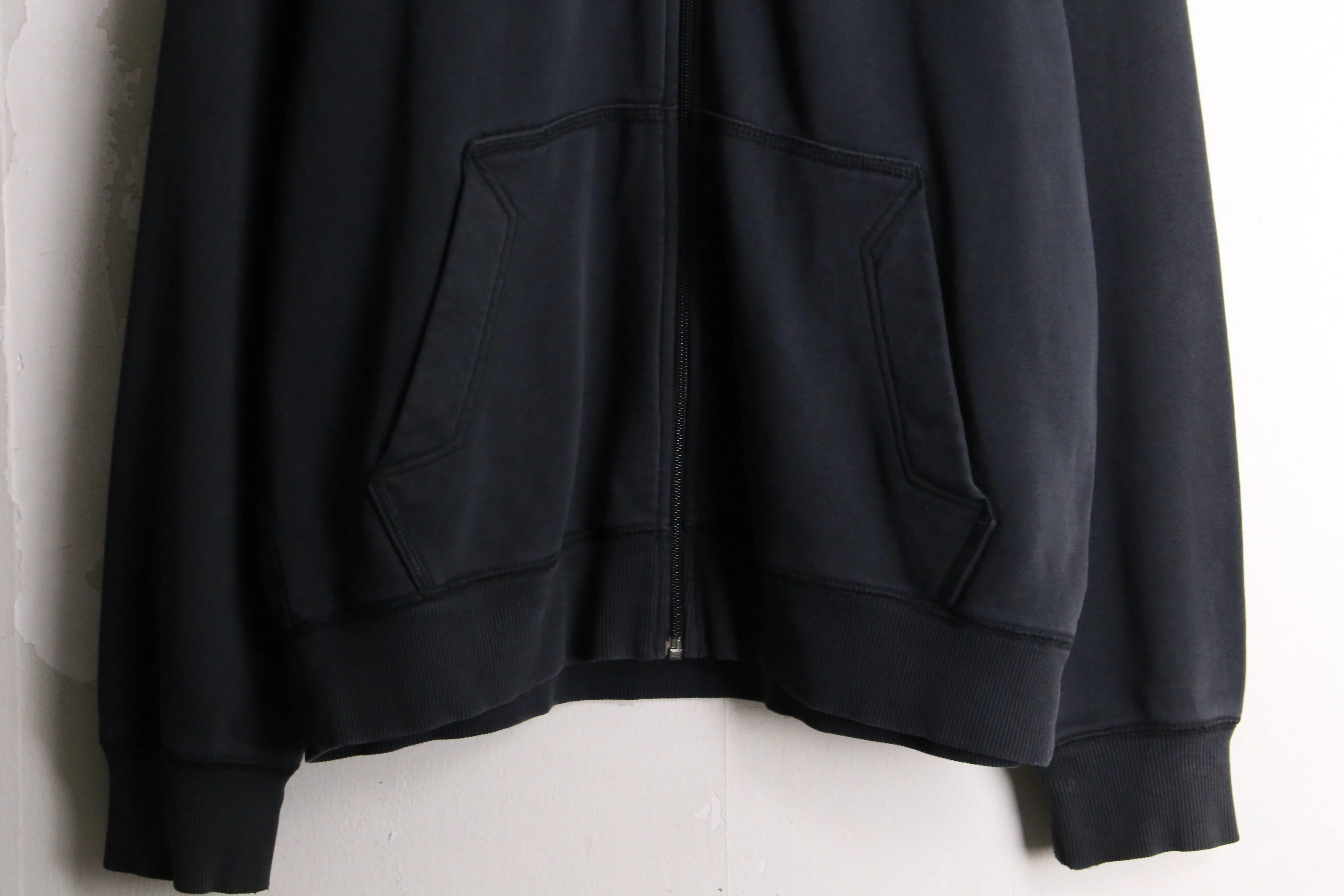 "NIKE" black color logo design parka