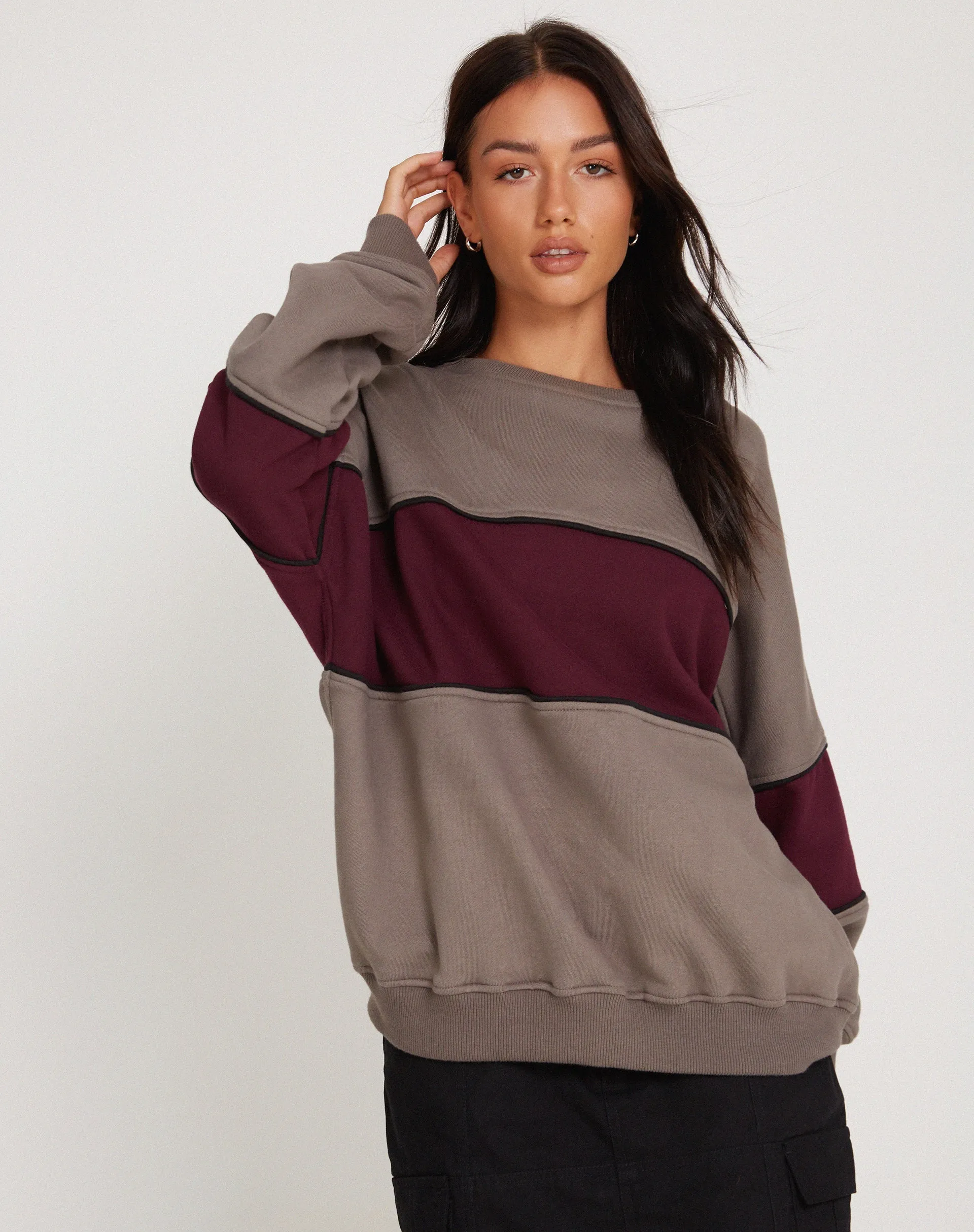 Samara Sweatshirt in Cloudburst Oxblood Black