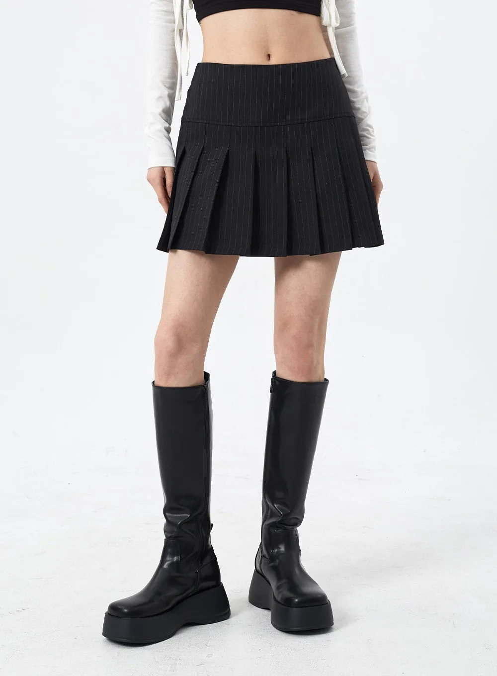 Stripe Pattern Pleated Mini Skirt CM310