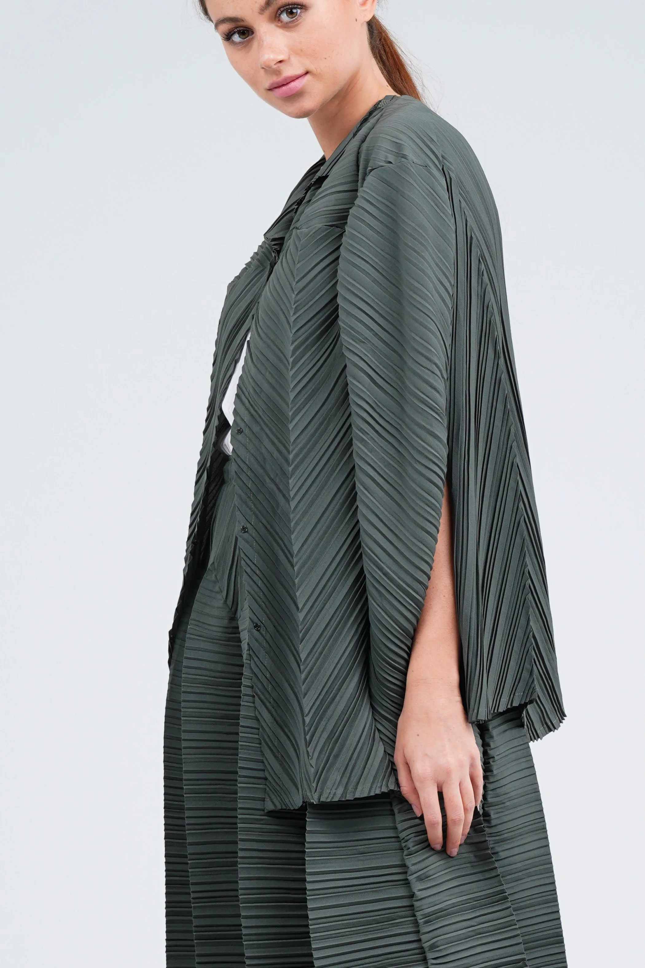 Symphony Pleated Cardigan With Open Sleeves