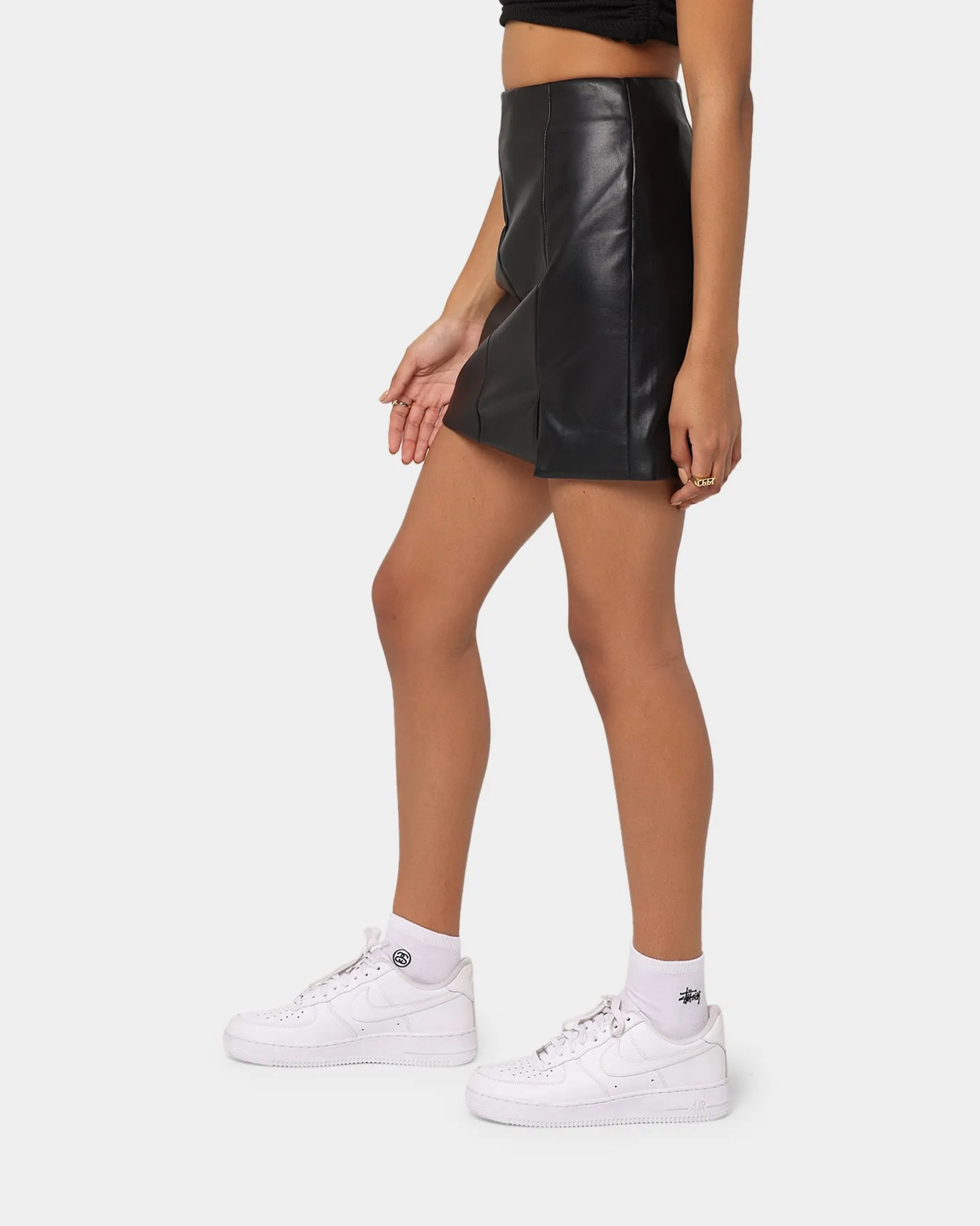 XXIII Women's Mia Faux Leather Skirt Black